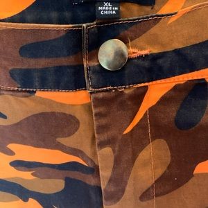 Worn once super comfy stretchy material 🧡🧡